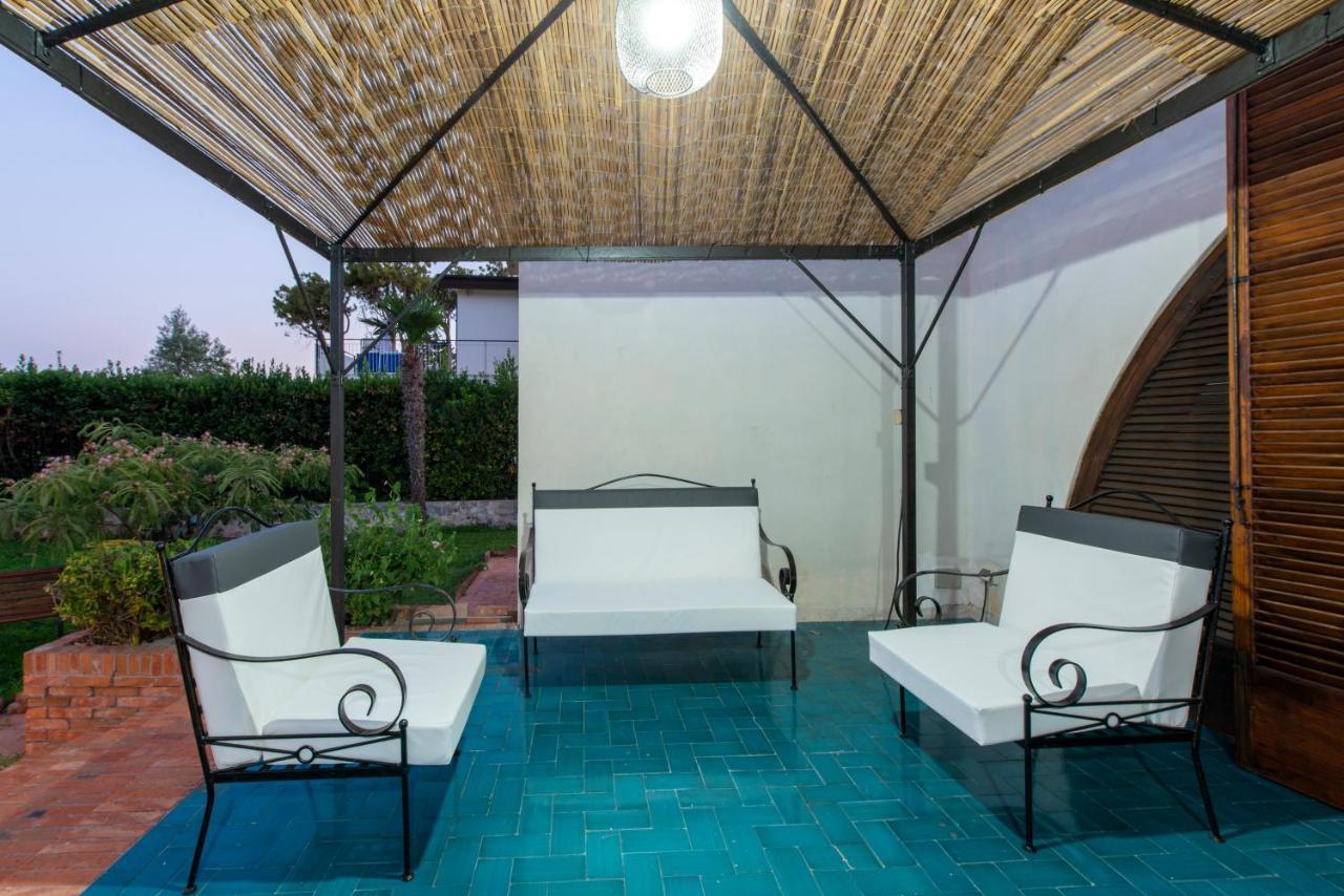 Villa Mary Фонтане Бианче Екстериор снимка