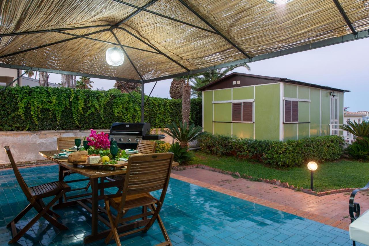 Villa Mary Фонтане Бианче Екстериор снимка